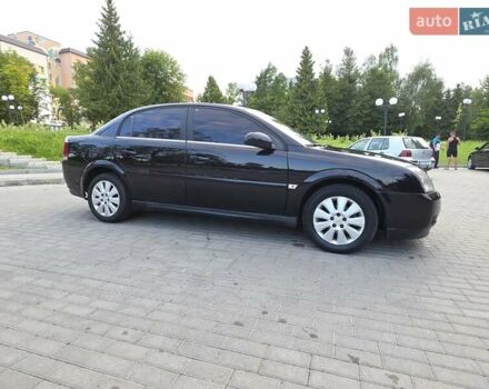 Черный Опель Вектра, объемом двигателя 2.2 л и пробегом 369 тыс. км за 3799 $, фото 11 на Automoto.ua