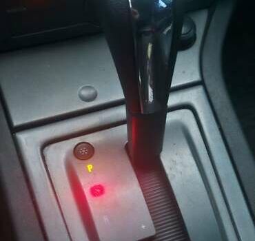 Черный Опель Вектра, объемом двигателя 3 л и пробегом 300 тыс. км за 3000 $, фото 1 на Automoto.ua