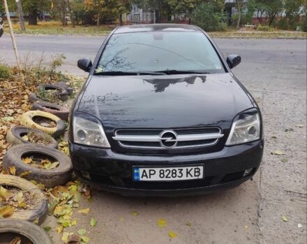 Черный Опель Вектра, объемом двигателя 3.2 л и пробегом 372 тыс. км за 4000 $, фото 3 на Automoto.ua