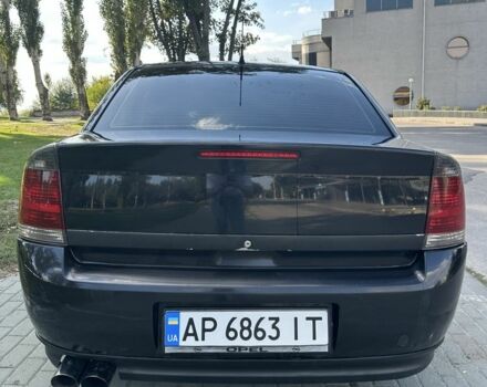 Черный Опель Вектра, объемом двигателя 2.2 л и пробегом 268 тыс. км за 4500 $, фото 6 на Automoto.ua
