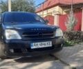 Черный Опель Вектра, объемом двигателя 2.2 л и пробегом 327 тыс. км за 4500 $, фото 1 на Automoto.ua