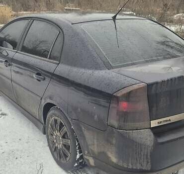 Чорний Опель Вектра, об'ємом двигуна 2 л та пробігом 369 тис. км за 1999 $, фото 3 на Automoto.ua