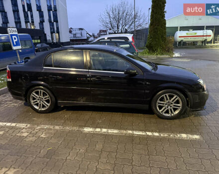 Черный Опель Вектра, объемом двигателя 2.2 л и пробегом 240 тыс. км за 5500 $, фото 3 на Automoto.ua