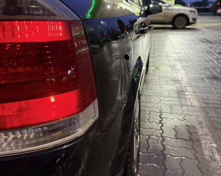 Черный Опель Вектра, объемом двигателя 2.2 л и пробегом 240 тыс. км за 5500 $, фото 8 на Automoto.ua