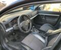 Черный Опель Вектра, объемом двигателя 2.2 л и пробегом 200 тыс. км за 3250 $, фото 6 на Automoto.ua