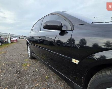 Черный Опель Вектра, объемом двигателя 2.2 л и пробегом 370 тыс. км за 3499 $, фото 3 на Automoto.ua