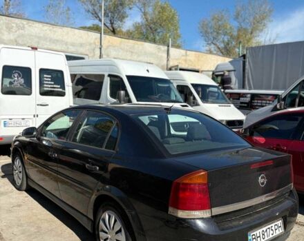 Черный Опель Вектра, объемом двигателя 2 л и пробегом 320 тыс. км за 3200 $, фото 3 на Automoto.ua