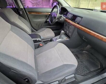 Черный Опель Вектра, объемом двигателя 2.2 л и пробегом 370 тыс. км за 3499 $, фото 27 на Automoto.ua