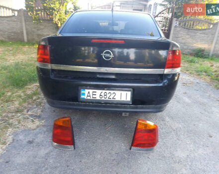 Черный Опель Вектра, объемом двигателя 2.2 л и пробегом 240 тыс. км за 5500 $, фото 23 на Automoto.ua