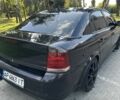 Черный Опель Вектра, объемом двигателя 2.2 л и пробегом 268 тыс. км за 4500 $, фото 7 на Automoto.ua