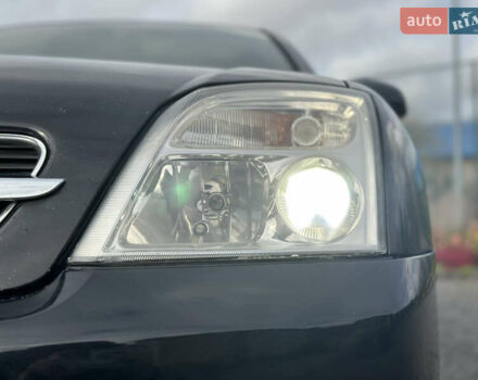 Черный Опель Вектра, объемом двигателя 1.8 л и пробегом 320 тыс. км за 2999 $, фото 14 на Automoto.ua