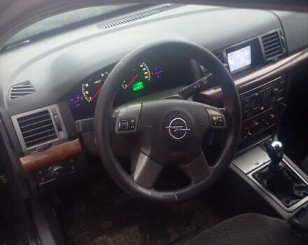 Черный Опель Вектра, объемом двигателя 2.2 л и пробегом 300 тыс. км за 3000 $, фото 14 на Automoto.ua