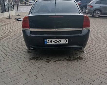 Черный Опель Вектра, объемом двигателя 2.2 л и пробегом 300 тыс. км за 3000 $, фото 4 на Automoto.ua