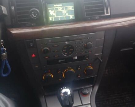 Черный Опель Вектра, объемом двигателя 2.2 л и пробегом 300 тыс. км за 3000 $, фото 12 на Automoto.ua