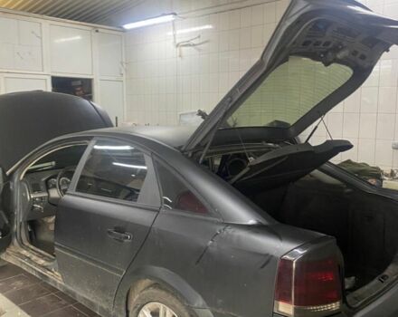 Черный Опель Вектра, объемом двигателя 2.2 л и пробегом 300 тыс. км за 1186 $, фото 6 на Automoto.ua