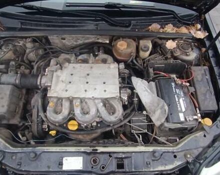 Черный Опель Вектра, объемом двигателя 3.2 л и пробегом 280 тыс. км за 3500 $, фото 5 на Automoto.ua