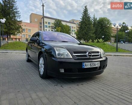 Черный Опель Вектра, объемом двигателя 2.2 л и пробегом 369 тыс. км за 3799 $, фото 4 на Automoto.ua