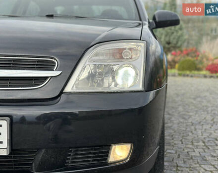 Черный Опель Вектра, объемом двигателя 1.8 л и пробегом 320 тыс. км за 2999 $, фото 13 на Automoto.ua