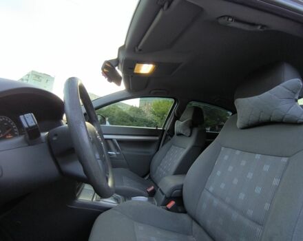 Черный Опель Вектра, объемом двигателя 2.2 л и пробегом 314 тыс. км за 3299 $, фото 9 на Automoto.ua