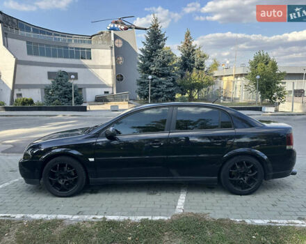 Черный Опель Вектра, объемом двигателя 2.2 л и пробегом 268 тыс. км за 4900 $, фото 2 на Automoto.ua