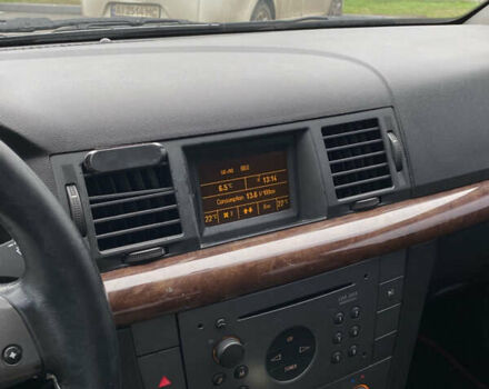 Черный Опель Вектра, объемом двигателя 2.2 л и пробегом 333 тыс. км за 3800 $, фото 8 на Automoto.ua