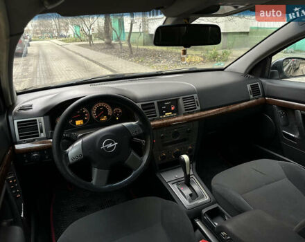 Черный Опель Вектра, объемом двигателя 2.2 л и пробегом 238 тыс. км за 3650 $, фото 20 на Automoto.ua