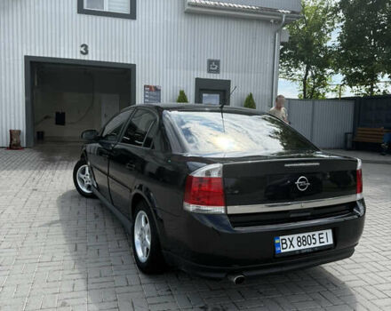 Черный Опель Вектра, объемом двигателя 1.8 л и пробегом 212 тыс. км за 5000 $, фото 2 на Automoto.ua