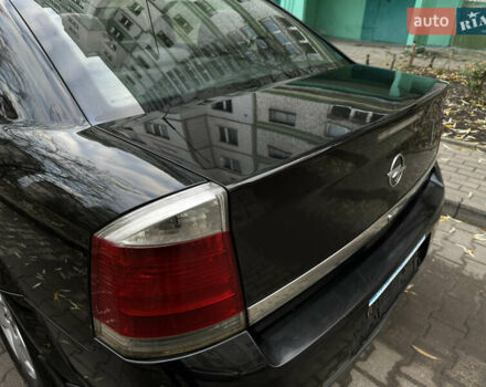 Чорний Опель Вектра, об'ємом двигуна 2.2 л та пробігом 239 тис. км за 3850 $, фото 16 на Automoto.ua