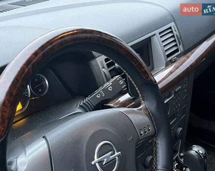 Чорний Опель Вектра, об'ємом двигуна 2.2 л та пробігом 333 тис. км за 3993 $, фото 13 на Automoto.ua