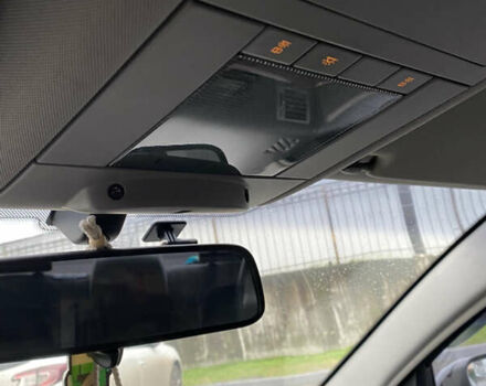 Черный Опель Вектра, объемом двигателя 2.2 л и пробегом 333 тыс. км за 3800 $, фото 6 на Automoto.ua