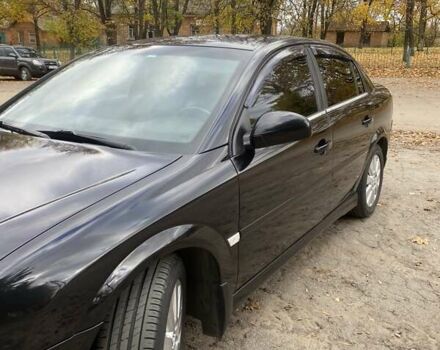 Черный Опель Вектра, объемом двигателя 2.2 л и пробегом 247 тыс. км за 5250 $, фото 7 на Automoto.ua