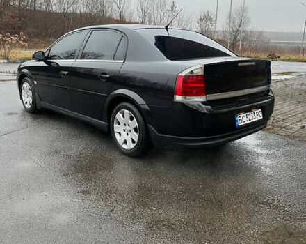 Черный Опель Вектра, объемом двигателя 2.2 л и пробегом 295 тыс. км за 4000 $, фото 4 на Automoto.ua