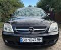 Черный Опель Вектра, объемом двигателя 2.2 л и пробегом 300 тыс. км за 3150 $, фото 4 на Automoto.ua