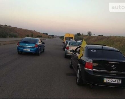 Черный Опель Вектра, объемом двигателя 3.2 л и пробегом 217 тыс. км за 6499 $, фото 10 на Automoto.ua