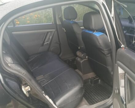 Черный Опель Вектра, объемом двигателя 2.2 л и пробегом 283 тыс. км за 3500 $, фото 1 на Automoto.ua