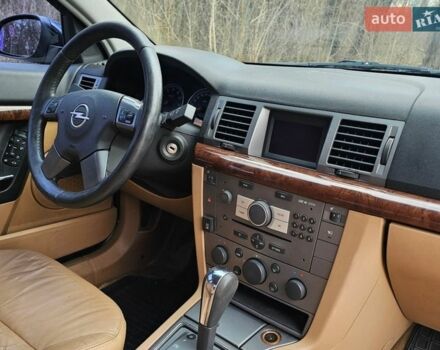 Черный Опель Вектра, объемом двигателя 2.2 л и пробегом 205 тыс. км за 3700 $, фото 15 на Automoto.ua