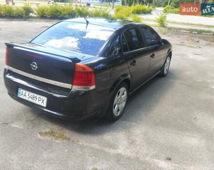 Черный Опель Вектра, объемом двигателя 2.2 л и пробегом 270 тыс. км за 4500 $, фото 4 на Automoto.ua