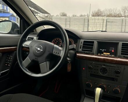 Чорний Опель Вектра, об'ємом двигуна 2.2 л та пробігом 238 тис. км за 3999 $, фото 11 на Automoto.ua