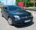 Черный Опель Вектра, объемом двигателя 2.2 л и пробегом 300 тыс. км за 3200 $, фото 1 на Automoto.ua