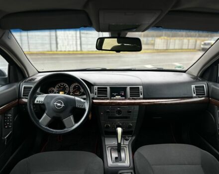 Черный Опель Вектра, объемом двигателя 2.2 л и пробегом 238 тыс. км за 3999 $, фото 15 на Automoto.ua