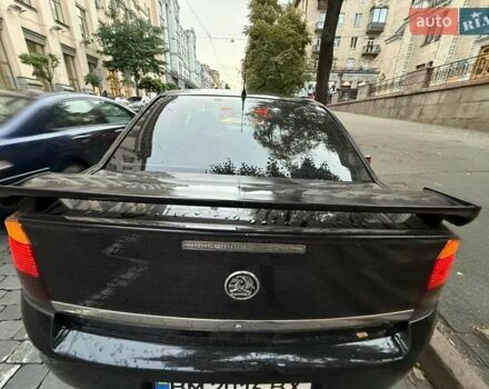 Черный Опель Вектра, объемом двигателя 2.2 л и пробегом 218 тыс. км за 5600 $, фото 3 на Automoto.ua