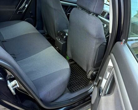 Черный Опель Вектра, объемом двигателя 1.8 л и пробегом 243 тыс. км за 4100 $, фото 4 на Automoto.ua