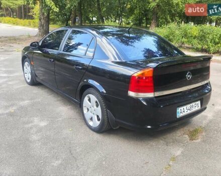 Черный Опель Вектра, объемом двигателя 2.2 л и пробегом 270 тыс. км за 4500 $, фото 7 на Automoto.ua