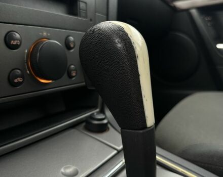 Черный Опель Вектра, объемом двигателя 2.2 л и пробегом 238 тыс. км за 3999 $, фото 20 на Automoto.ua