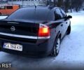 Черный Опель Вектра, объемом двигателя 2.2 л и пробегом 389 тыс. км за 3500 $, фото 2 на Automoto.ua