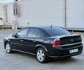 Черный Опель Вектра, объемом двигателя 2.2 л и пробегом 210 тыс. км за 3400 $, фото 2 на Automoto.ua