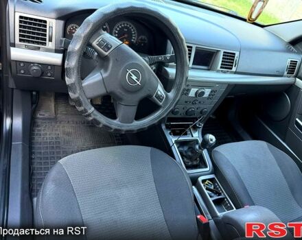 Черный Опель Вектра, объемом двигателя 1.8 л и пробегом 243 тыс. км за 4100 $, фото 2 на Automoto.ua