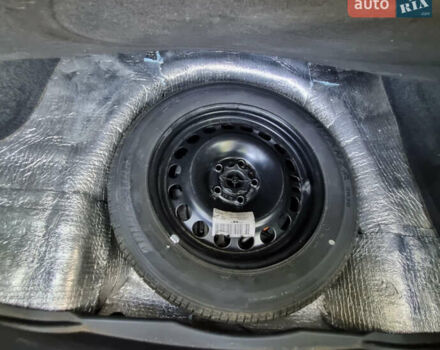 Черный Опель Вектра, объемом двигателя 1.6 л и пробегом 160 тыс. км за 5500 $, фото 6 на Automoto.ua