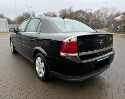 Черный Опель Вектра, объемом двигателя 2.2 л и пробегом 238 тыс. км за 3999 $, фото 9 на Automoto.ua