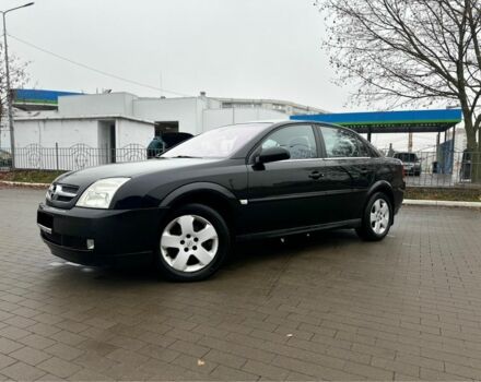 Черный Опель Вектра, объемом двигателя 2.2 л и пробегом 238 тыс. км за 3999 $, фото 1 на Automoto.ua